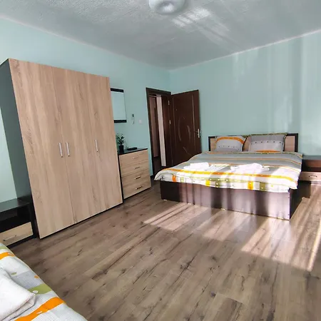 владислава - за гости Ferienhaus Cherni Vit